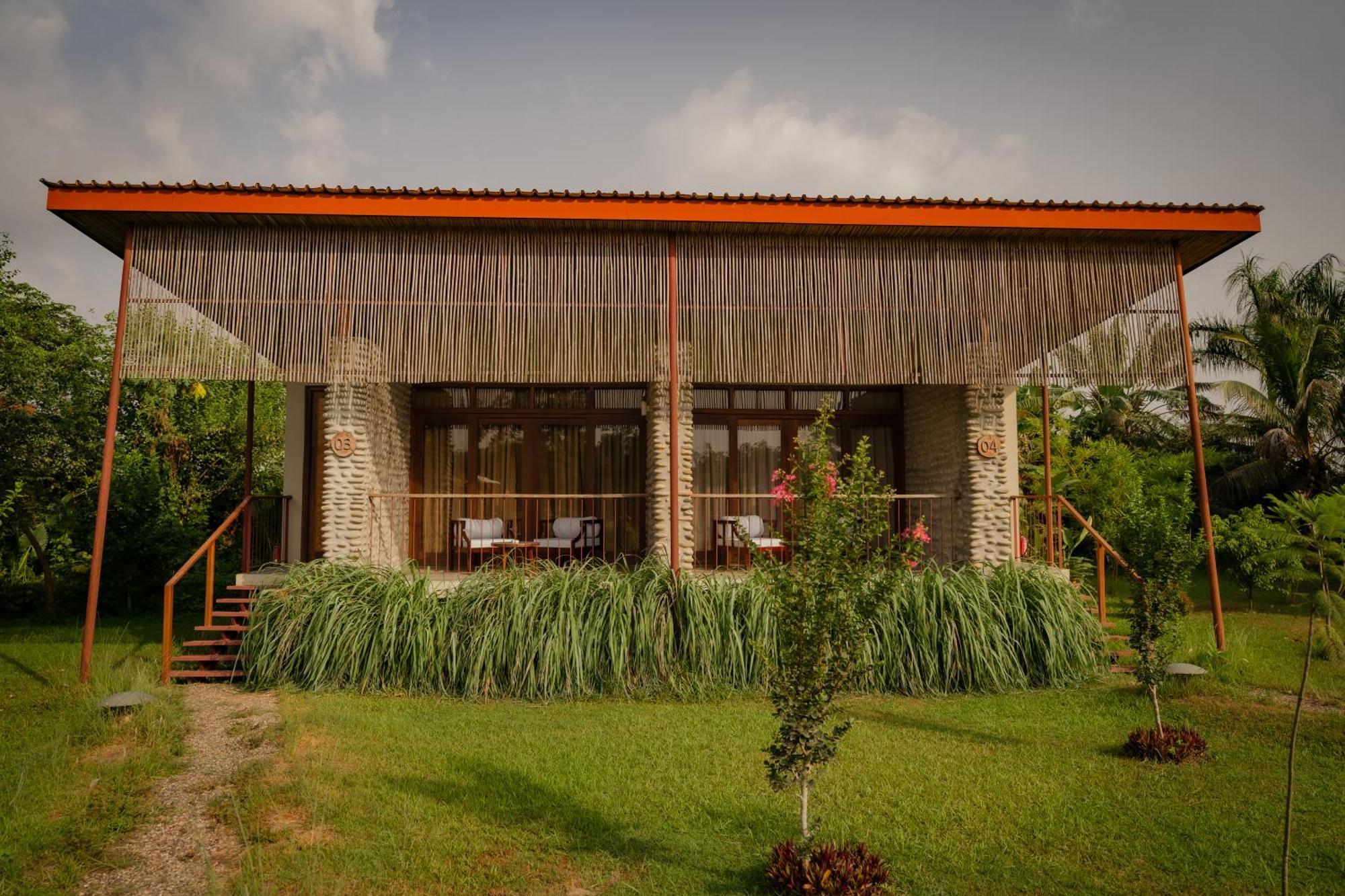 Sanctuary Chitwan National Park Exteriér fotografie